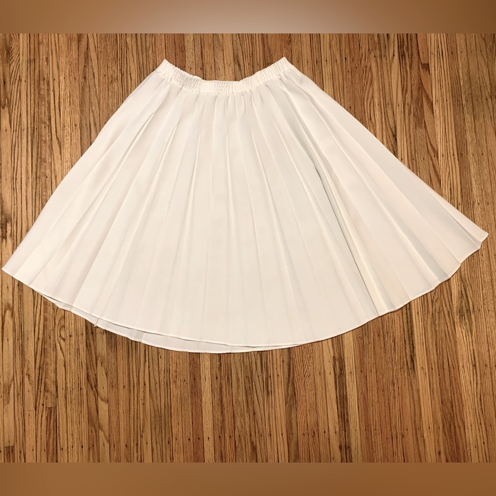 MIDI Pleated Skirt
